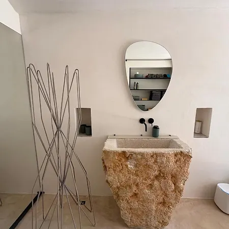 Villa Trullo Nomad Glass Cube *