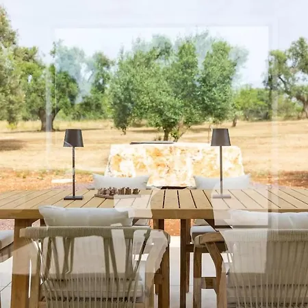 Trullo Nomad Glass Cube Villa San Michele Salentino