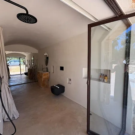 Trullo Nomad Glass Cube Villa San Michele Salentino