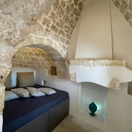 Trullo Nomad Glass Cube