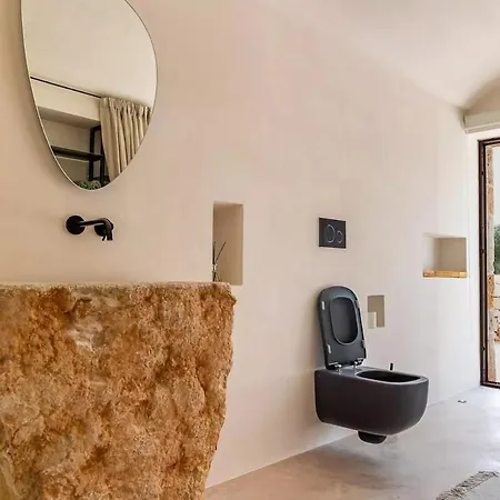 Villa Trullo Nomad Glass Cube *