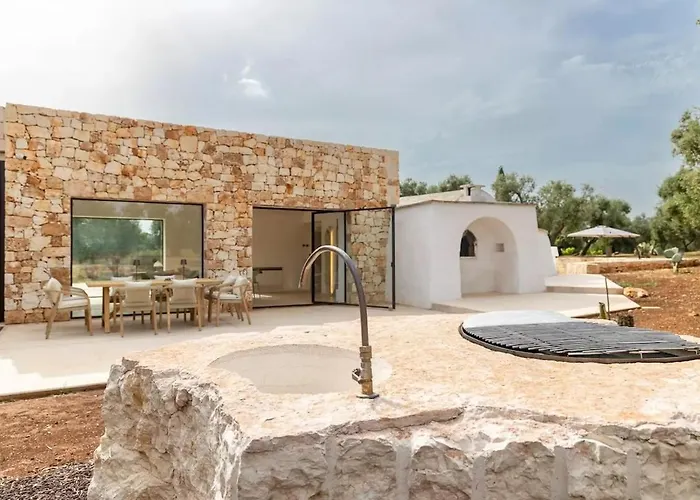 Trullo Nomad Glass Cube * San Michele Salentino