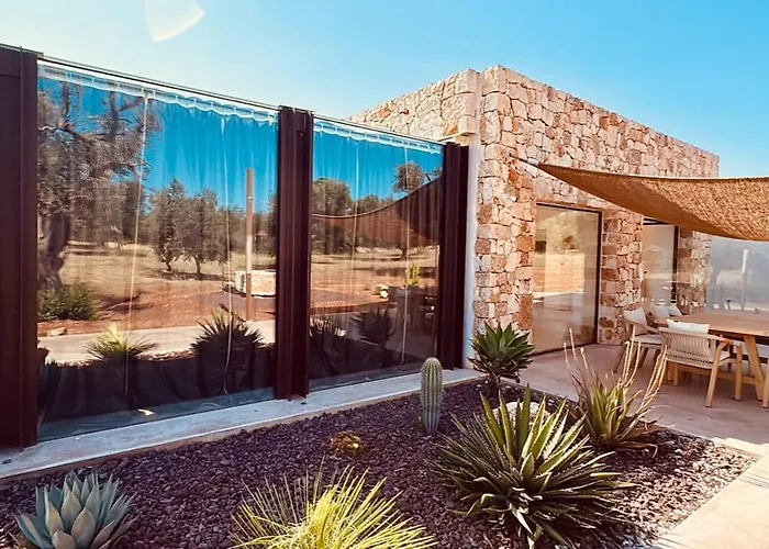 Villa Trullo Nomad Glass Cube *