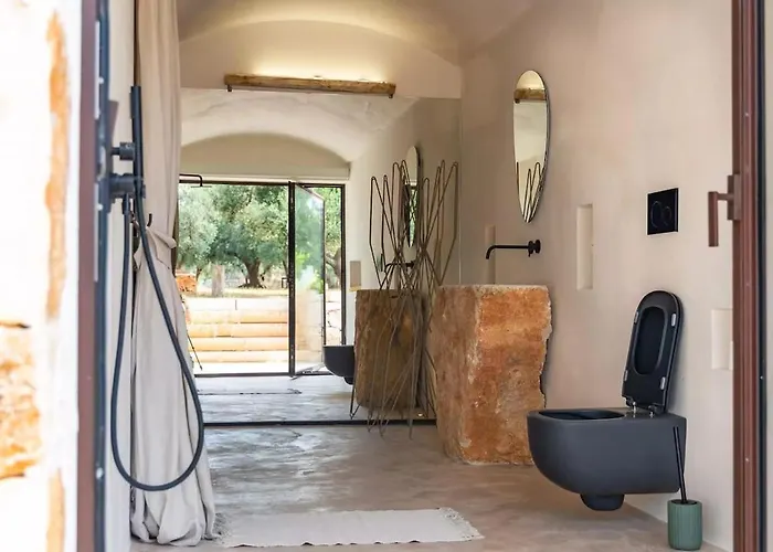 Trullo Nomad Glass Cube San Michele Salentino