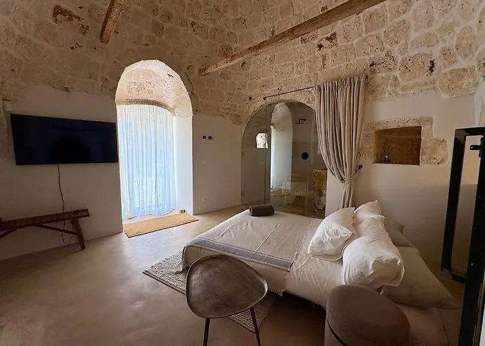 Villa Trullo Nomad Glass Cube *