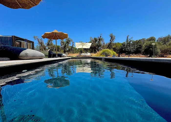 Trullo Nomad Glass Cube * San Michele Salentino