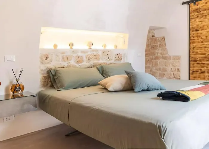 Trullo Nomad Glass Cube Villa