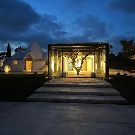 Trullo Nomad Glass Cube Willa