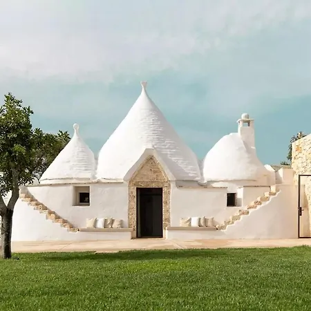 فيلة Trullo Nomad Glass Cube