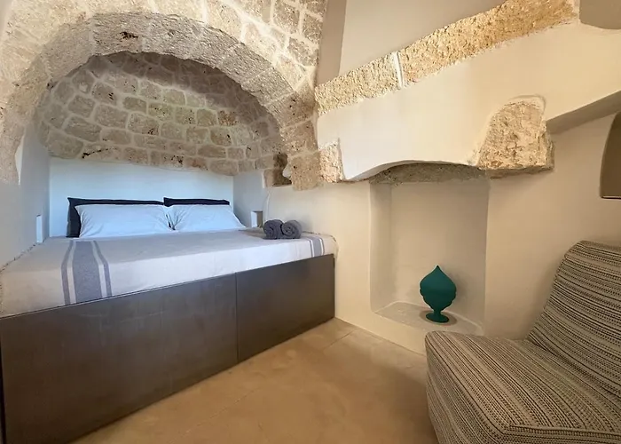 Trullo Nomad Glass Cube