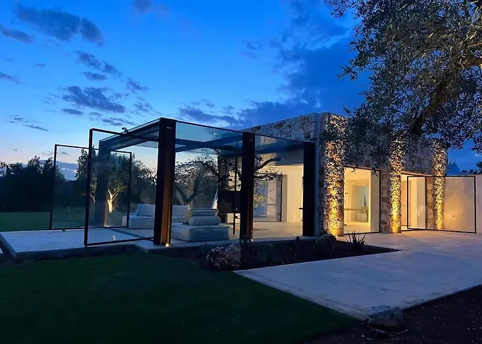 Trullo Nomad Glass Cube 别墅 圣米凯莱萨伦蒂诺